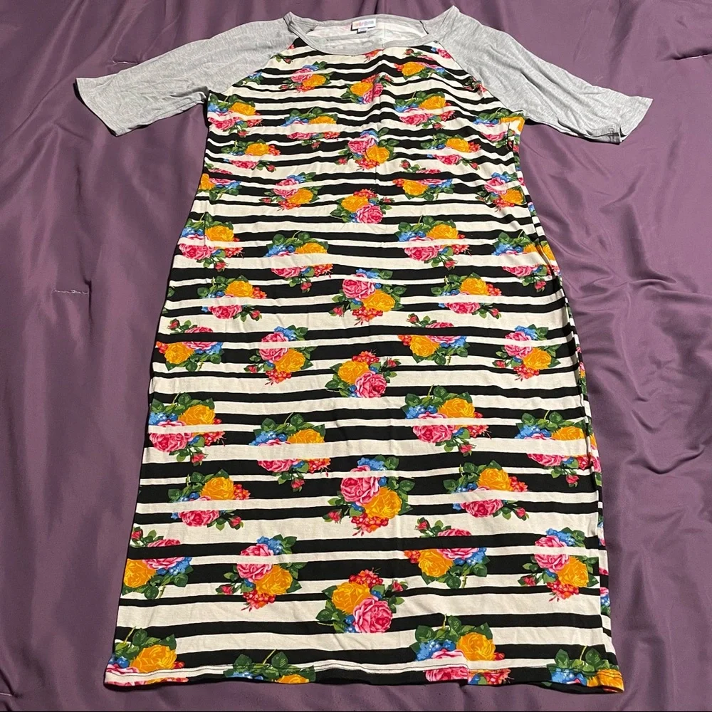 Lularoe Julia floral stripe print - Picture 1 of 4